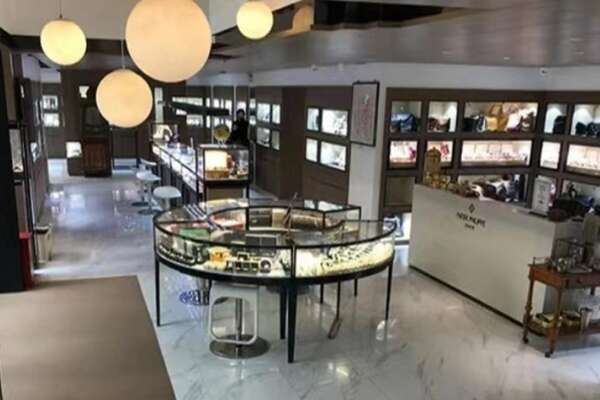 伊春市丰林寄卖奢侈品店